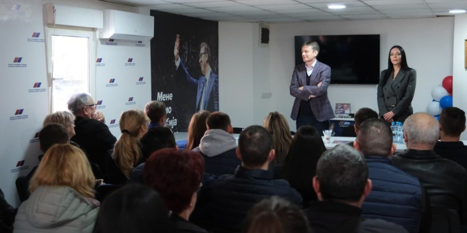 Glišić iz Majdanpeka poslao jasnu poruku: Glasamo o sudbini Srbije - izađite 29. marta (FOTO)