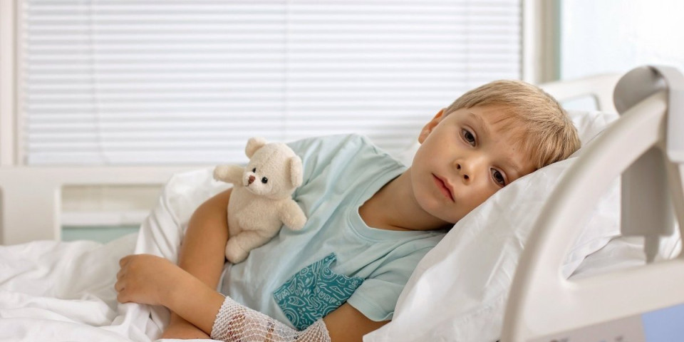 Država brine o svoj deci: Oglasila se direktorka doma zdravlja, pa spomenula sms poruke za lečenje