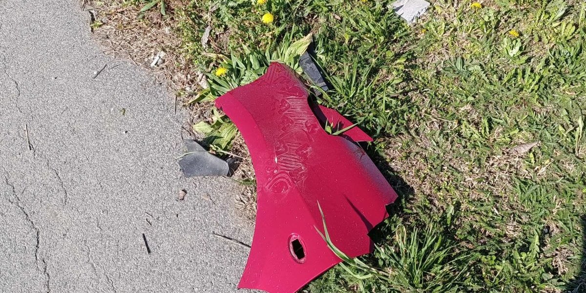 Ostaci  na mestu nesreće