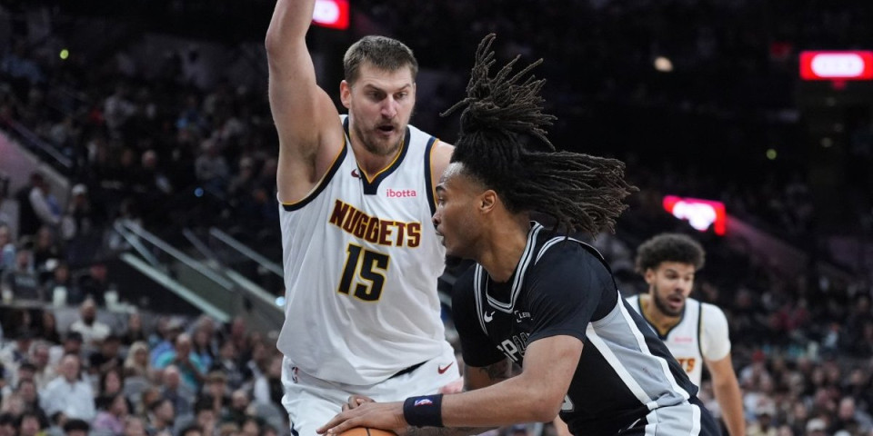 Jokić nasmejao novinare nakon brutalne partije: Zbunio se i zaboravio šta je hteo da kaže