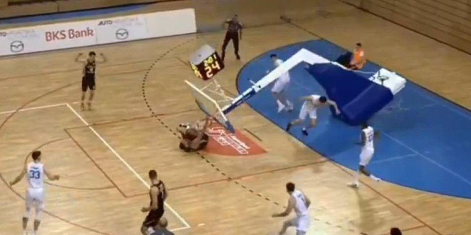 Horor u Hrvatskoj, ovo je moglo nekog da ubije! Konstrukcija koša pala na Amerikanca (VIDEO)