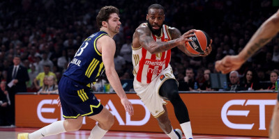 Zvezda srušila prvaka Evrope! Fener od Božića ne zna za poraz, a onda je došao u "Arenu"