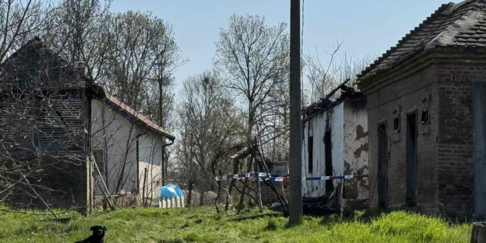 Ovde je Zoran (79) izgoreo: Od nesrećnog čoveka nije ostalo ništa, ovo je uzrok stravičnog požara? (FOTO/VIDEO)