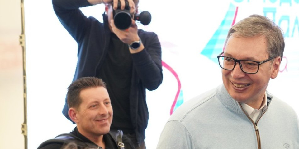 Aleksandar Vučić u Bajinoj Bašti: Predsednik čitav dan razgovara sa građanima