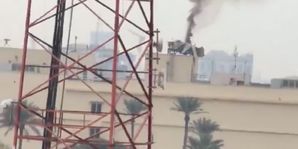 (VIDEO) Krah Amerike! Spaljuju im abasade širom sveta: Muk u Vašingtonu, ovakav razvoj situacije nisu očekivali