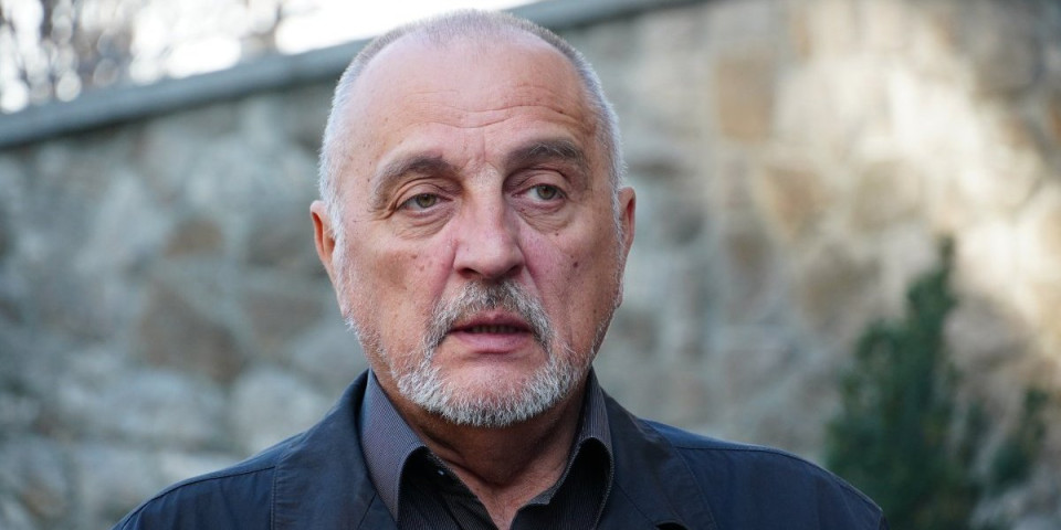 (VIDEO) Bunda, ti li si: Gde smo to uhvatili Zorana Živkovića?!