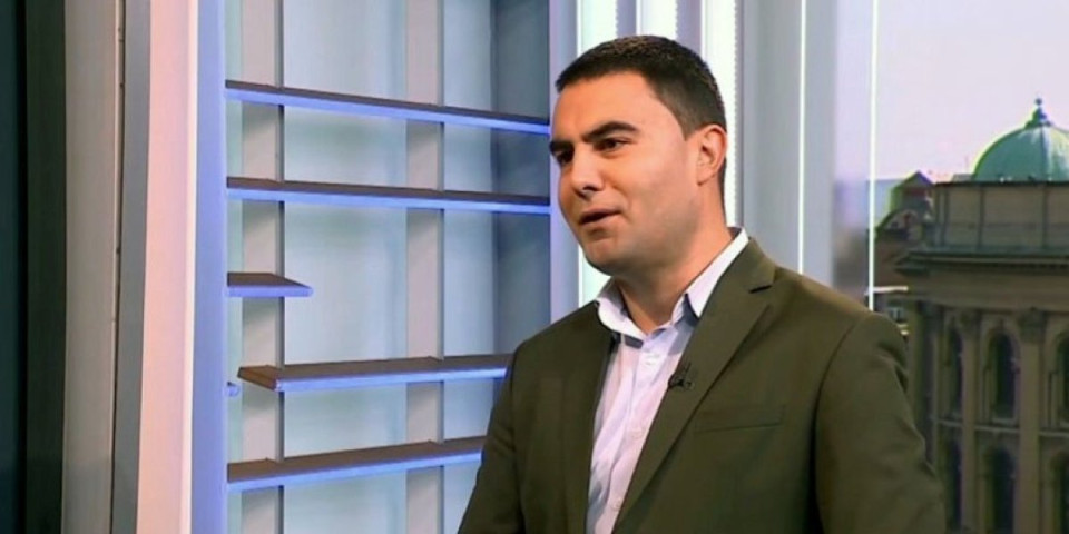 Probija armirani beton debljine jedan metar: Vojni analitičar o moćnom oružju koje je Srbija nabavila - evo šta kaže o ceni