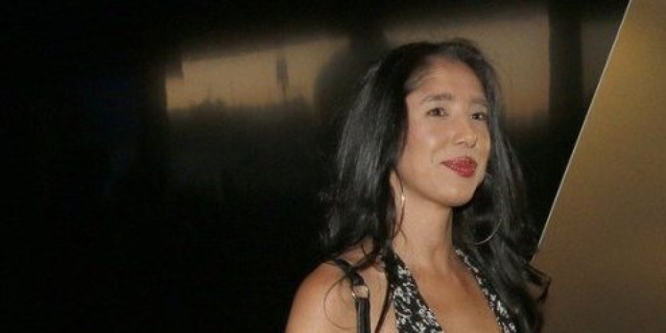 Skandal večeri u Pragu: Porno glumica gola prošetala crvenim tepihom (FOTO)