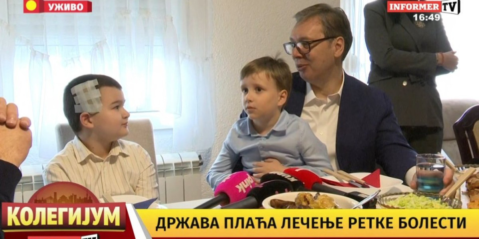 Predsednik Vučić u poseti malom Andriji! Država za lečenje obezbedila 260.000 švajcarskih franaka (FOTO)