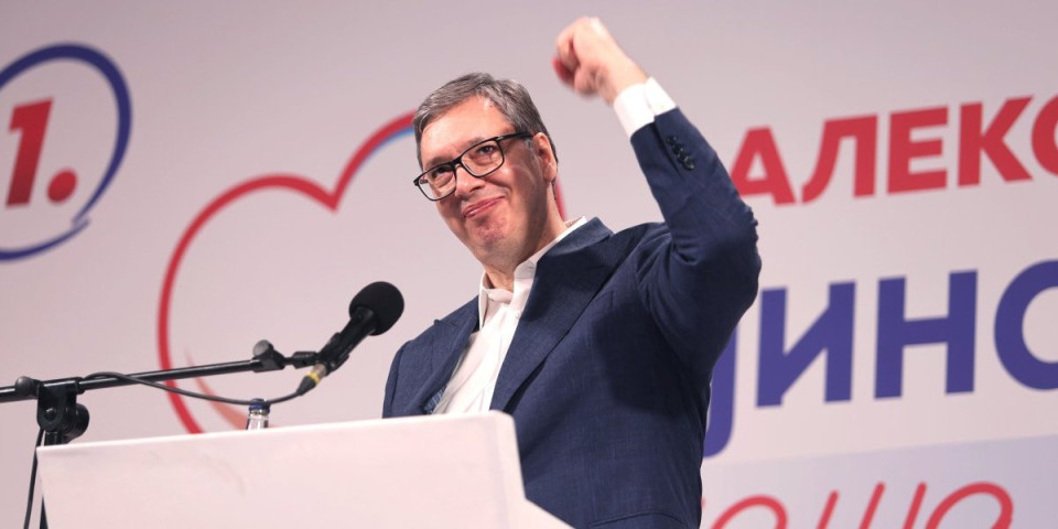Ne propustite! Vučić večeras na Lav plus TV: Intervju koji će odjeknuti Srbijom