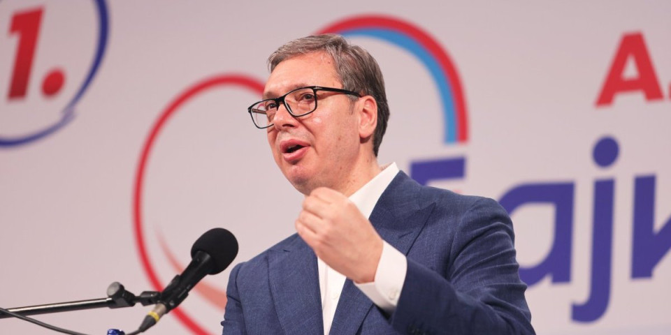 Vučić sutra u poseti fabrici MB Namenska Lučani