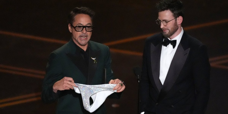 Tange na sceni: Ceremonija dodele Oskara se usijala (FOTO/VIDEO)