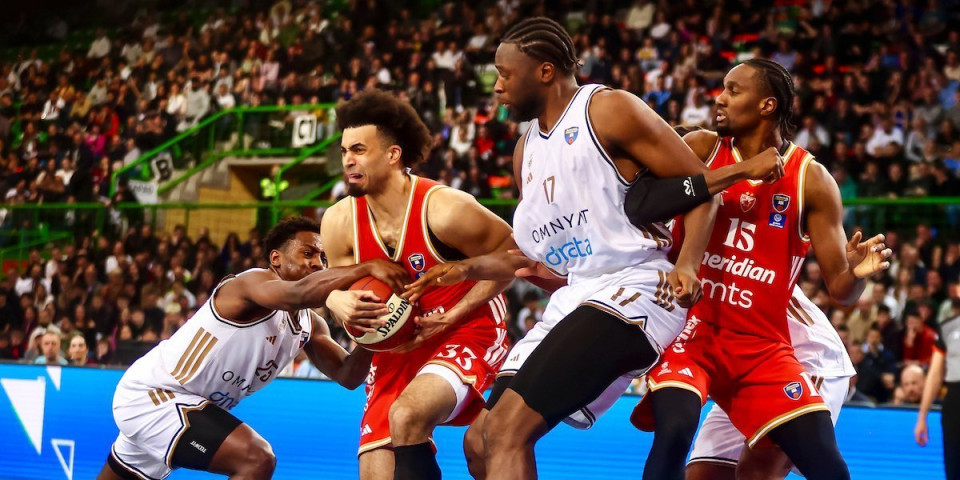 Neverovatne reakcije navijača Zvezde posle debakla u Sarajevu