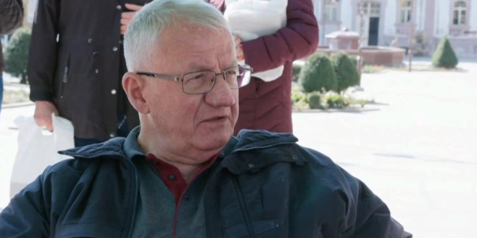 Šešelj razbio "Studentsku listu": To nisu studenti, to su matore prdonje! (VIDEO)