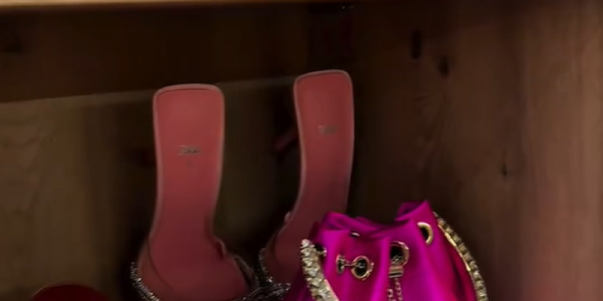 Garderober Aleksandre Vasković