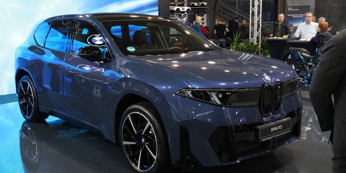 BMW ix3
