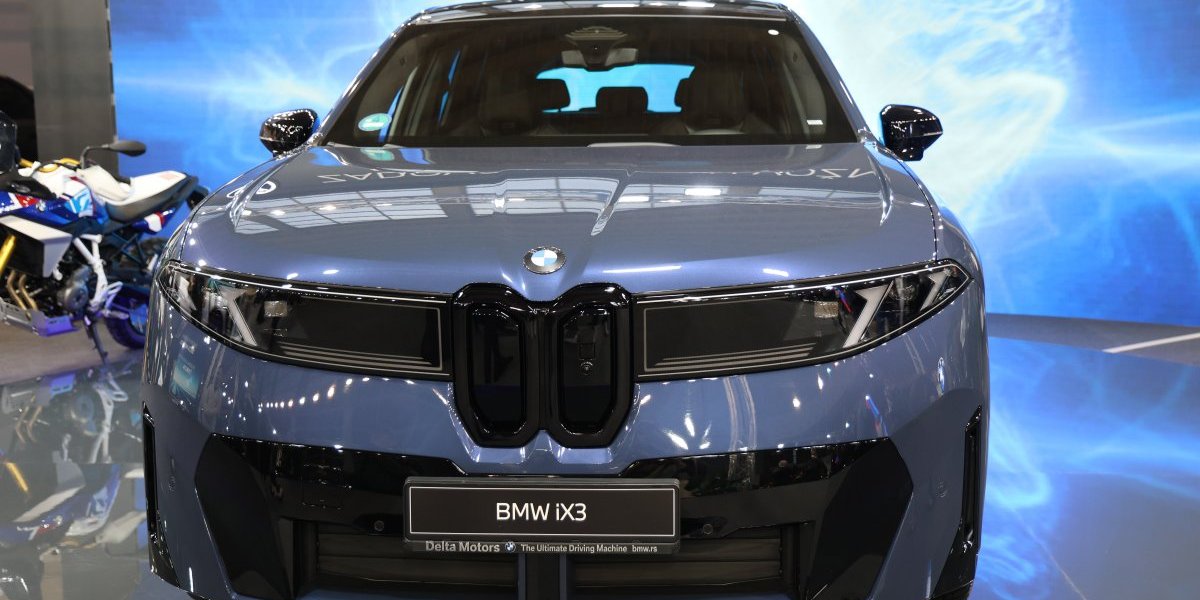 BMW ix3