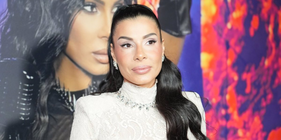 "Pevala sam za 50 evra": Pevačica doživela ozbiljan fijasko