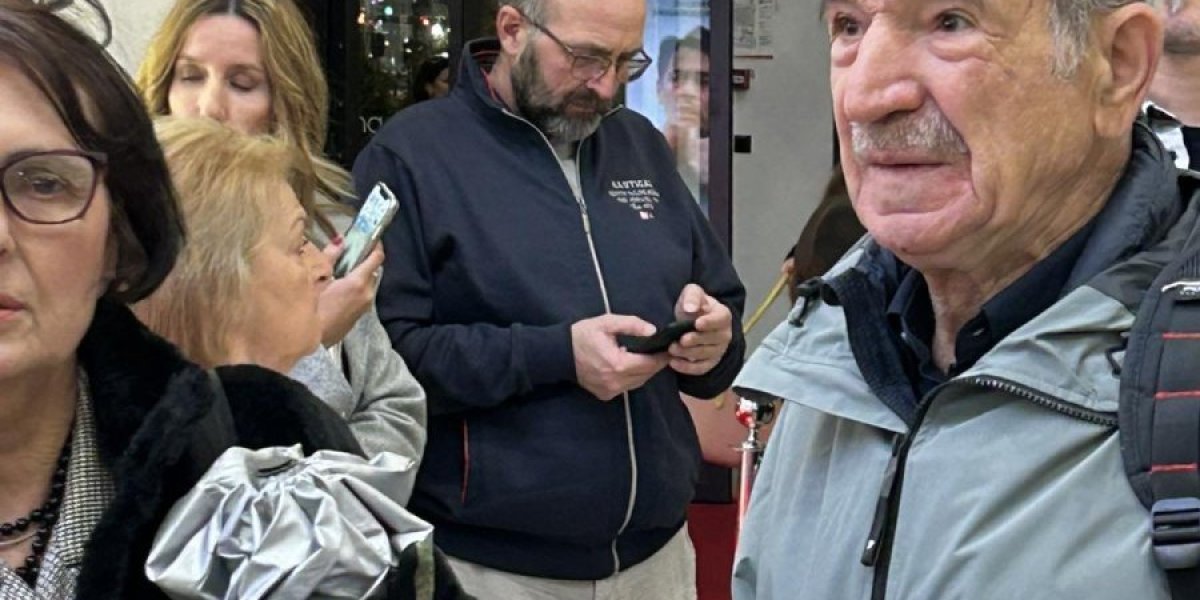 Predrag Smiljković poznatiji kao Tika Špic