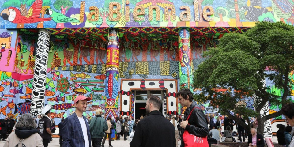 Drama u Veneciji: Goreo srpski paviljon (VIDEO)