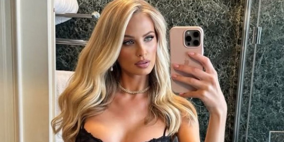 Aneta je živa Barbika: Zbog plavuše muškarci gube glavu - usijala internet oblinama (VIDEO)