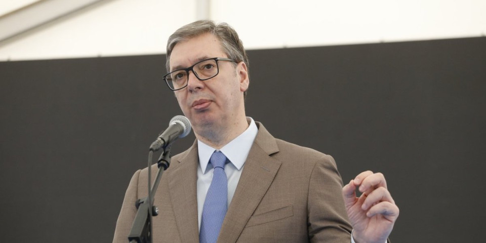 Vučić saopštio teške vesti: Ne znamo da li će NIS-u biti produžena licenca