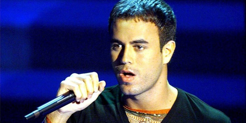 Svi liče na Anu: Enrike Iglesijas objavio fotografiju svoje četvoro dece (FOTO)