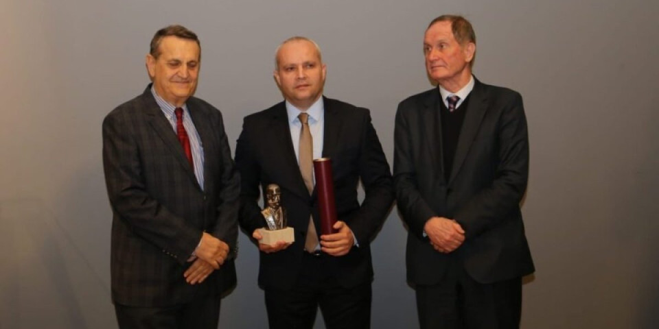 Lider društvene odgovornosti za 2025. godinu: Krsto Janjušević dobio priznanje u čast "Kapetana Miše Anastasijevića"