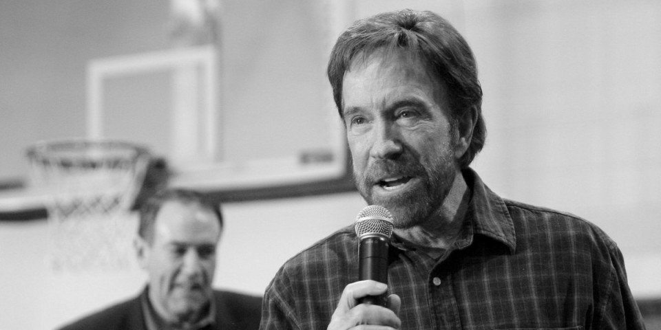 Poslednja poruka Čaka Norisa: Evo šta je objavio 10 dana pred smrt (VIDEO)