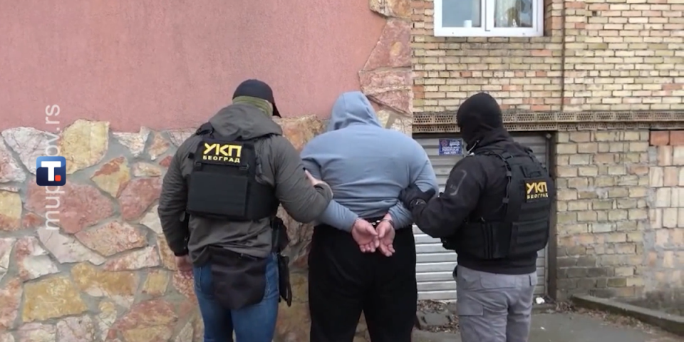 Blokaderi puni droge: Evo šta je policija sve našla