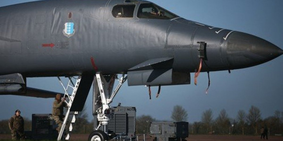 Napad na "nedodirljivu" tvrđavu: Teheran udario na Dijego Garsiju, Pentagon u stanju pune borbene gotovosti!