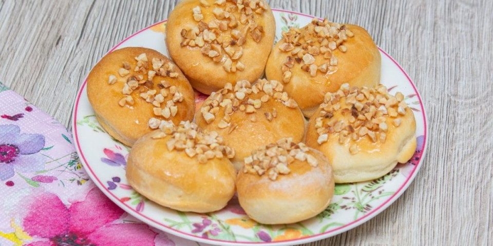 Posni mladenčići koji nestaju sa stola: Mekani, mirisni i neodoljivo ukusni