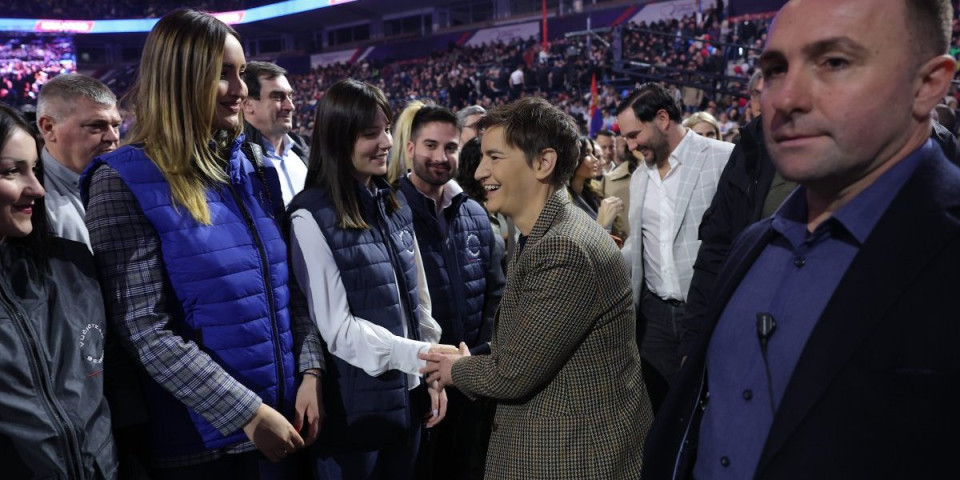 Nisu mogli da zadrže utiske: Nakon skupa SNS-a u Beogradskoj areni odmah su se oglasili Ana Brnabić i Siniša Mali