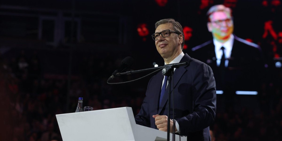 "Menjaćemo i vas, ako ne slušate narod": Vučić poslao udarnu poruku kandidatima za predsednika