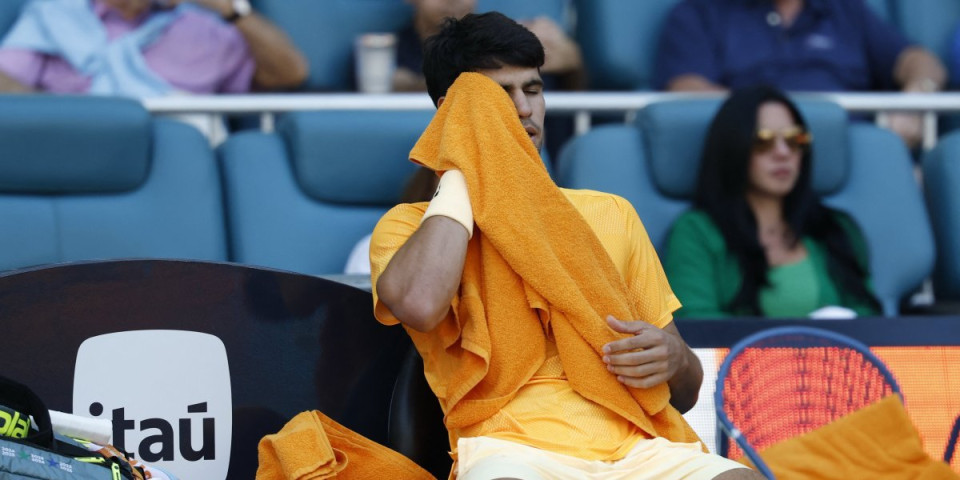 Bruka Karlosa Alkaraza u Majamiju: Bride obrazi posle bolnog šamara, Amerikanac mu očitao lekciju