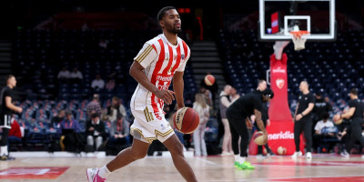 (VIDEO) Gde su navijači? Poluprazna Arena postala standard na utakmicama Zvezde i Partizana, sramotni podaci