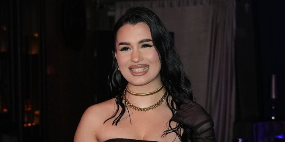 Zoranu Mićanović napustio bend zbog loših uslova: Ovako se pravda pevačica