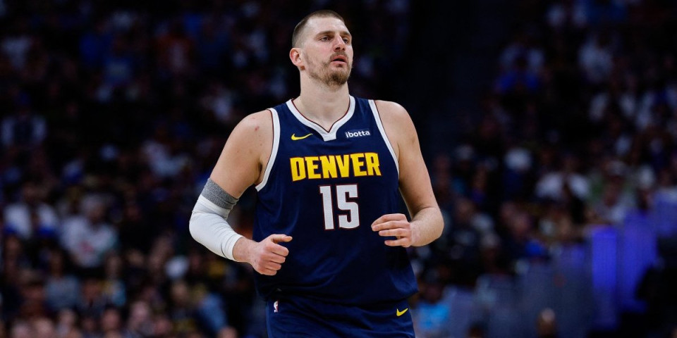 Je l' realno? Jokić napravio šou, Amerikanci nisu mogli da veruju u čemu se pojavio na konferenciji (FOTO)