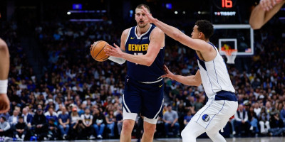 Nikola Jokić je zveeer - Monstruozna igra Srbina, novu šou i tripl-dabl kao od šale