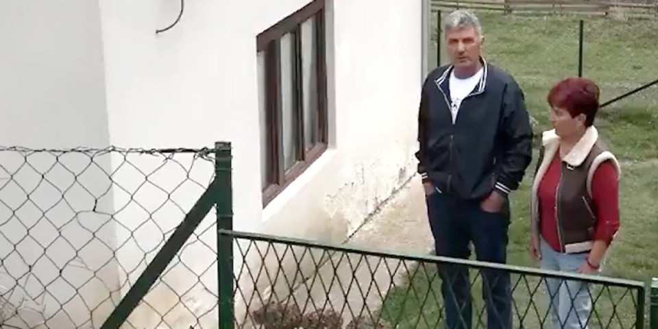 Ljudi, može li gnusnije od ovoga?! Blokaderi počeli da čereče opljačkanu porodicu Ivanović - evo šta su im oni "skrivili"