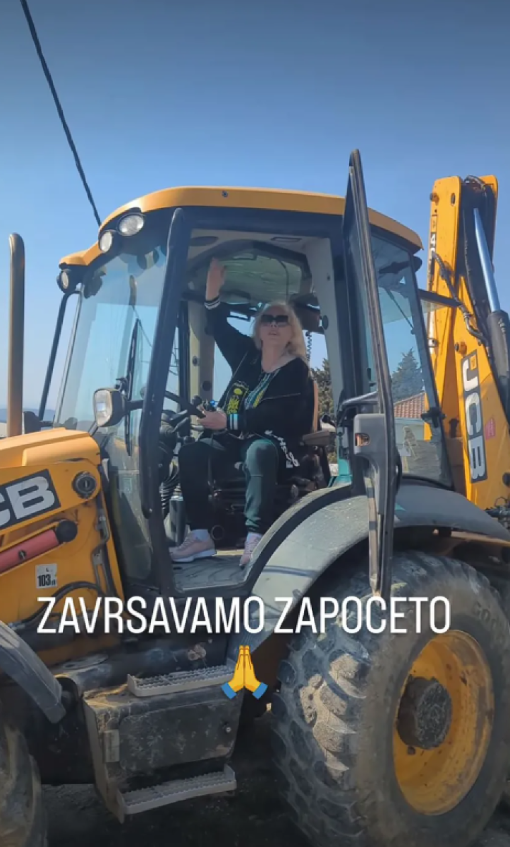 Zorica Marković sela u bager - Pokazala kako teku radovi na izgradnji kuće (VIDEO)