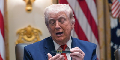 Trampov plan na stolu Teherana! 15 tačaka koje menjaju sudbinu sveta: Da li se Iran predaje ili sprema šokantan odgovor?