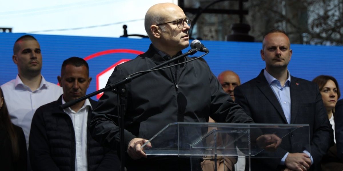 Miloš Vučević održao govor u Arađelovcu