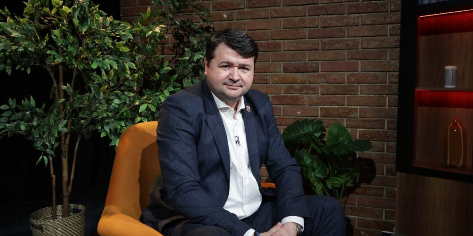 Bez dlake na jeziku! Petrov izričit: Odluka Ustavnog suda je konačna i mora da se izvrši (VIDEO)