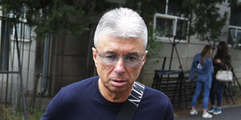 "Oteo mi je pesmu i dao je Darku Laziću": Pevač otkrio detalje saradnje sa Sašom Popovićem