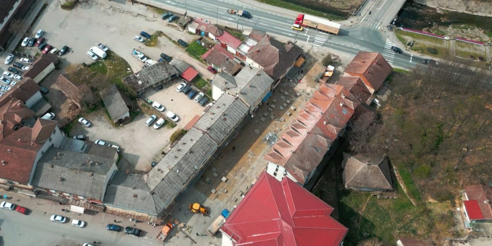 Novo lice centra Ljiga: Počela rekonstrukcija gradskog trga - ovako nešto se ne pamti (FOTO)