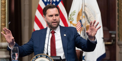 Bomba! Drugi čovek SAD otkrio istinu o vanzemaljcima: Svet u šoku nakon frapantne izjave Vensa