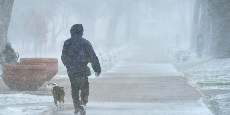 Komšiluk na udaru razorne snežne oluje! Izdato važno naređenje - svi strahuju samo zbog jedne stvari