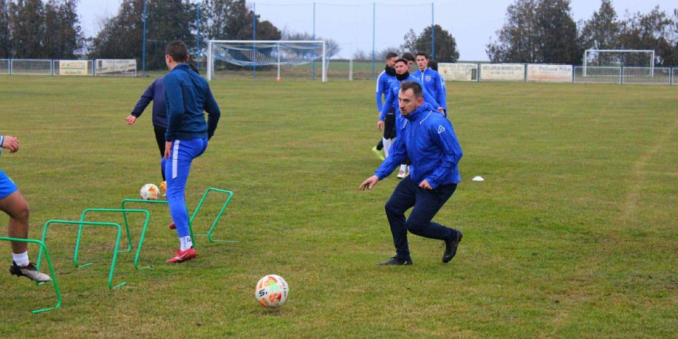Skandal u Hrvatskoj! Tompson sa razglasa dočekao fudbalere Sinđelića, hitno su se oglasili