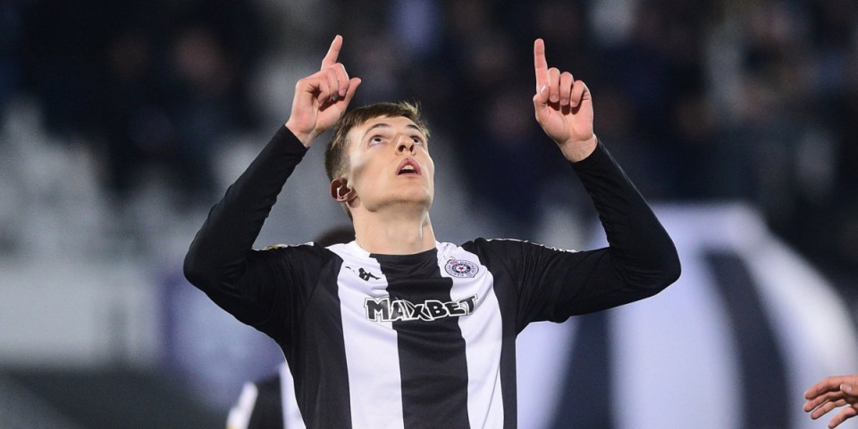 Andrej Kostić i magija koju je nasledio od dede: Naporno radio dok su drugi lumpovali, sada ga čeka Milan